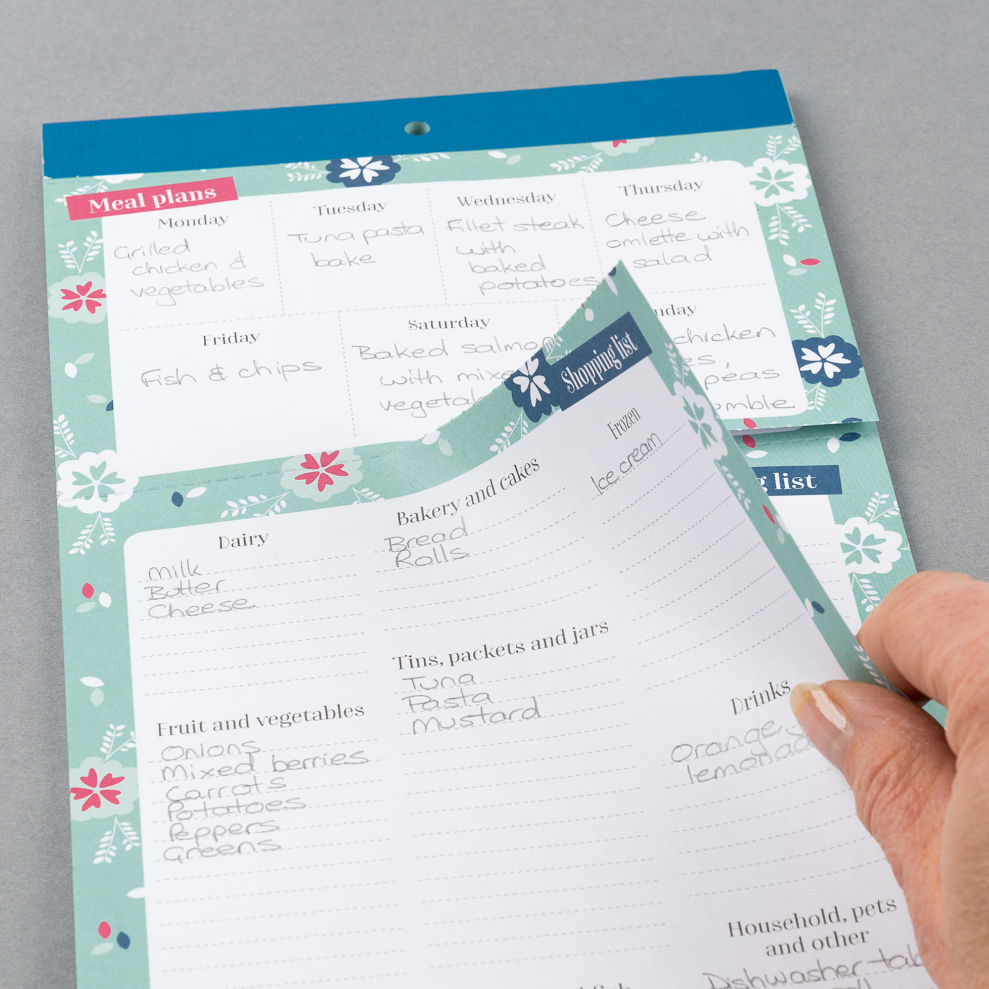 Menu And Shopping List Magnetic Fridge List Boxclever Press