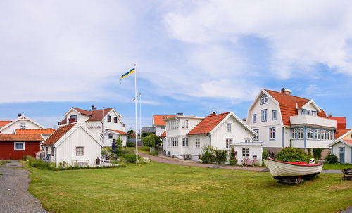 Vita målade villor