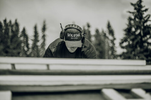 Takläggare arbetar Dalarna