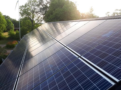 Företagsbild på Bredsands El & Solteknik AB – Ett Företag i Enköping