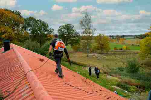 takrengöring örebro