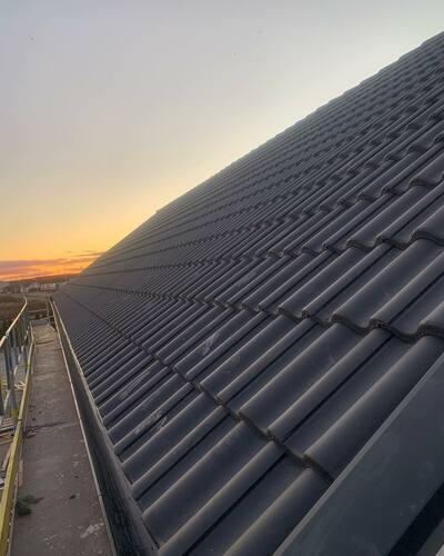 Företagsbild på Mälardalens Takentreprenad AB – En takläggare i Västmanlands län