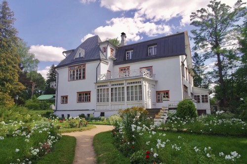 Företagsbild på Rena tak och fasader Mälardalen AB – Ett Företag i Västmanlands län