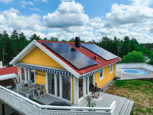 Bild solceller villa
