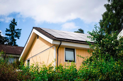 Bild solceller villa