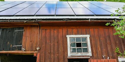 solceller på gammal fastighet
