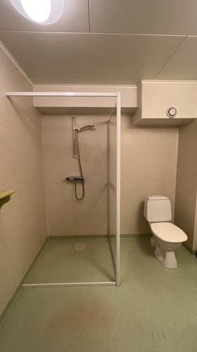 Före-bild badrumsrenovering Stockholm