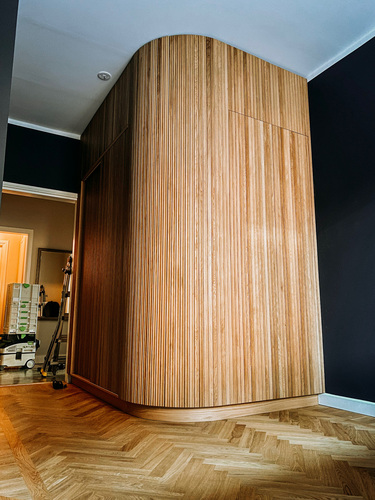 Platsbyggd garderob i Dalarna