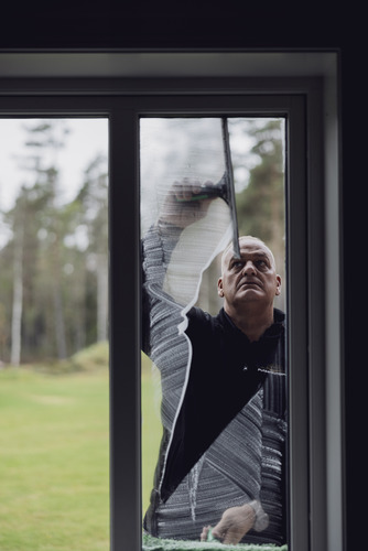 Putsa fönster på din villa i Uppsala