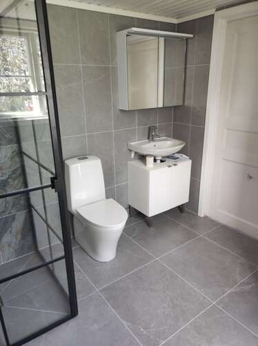 Företagsbild på CMR BYGG AB – Ett badrumsföretag i Kalmar län