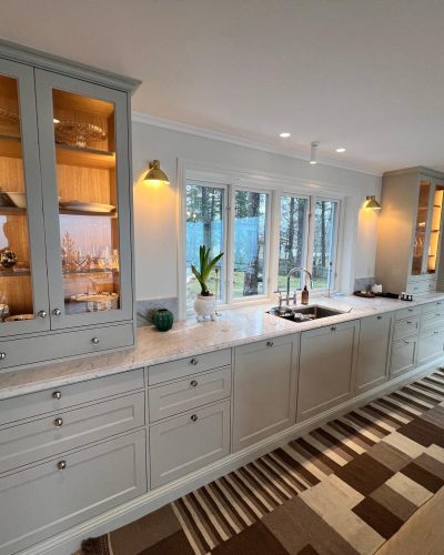 L&A Fantastic Renovering bild
