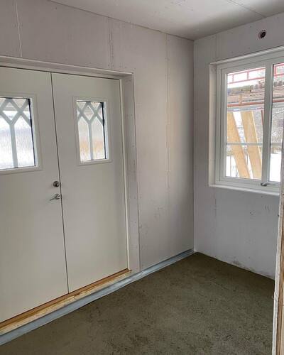 Företagsbild på LSE Mark AB – En snickare i Kalmar län