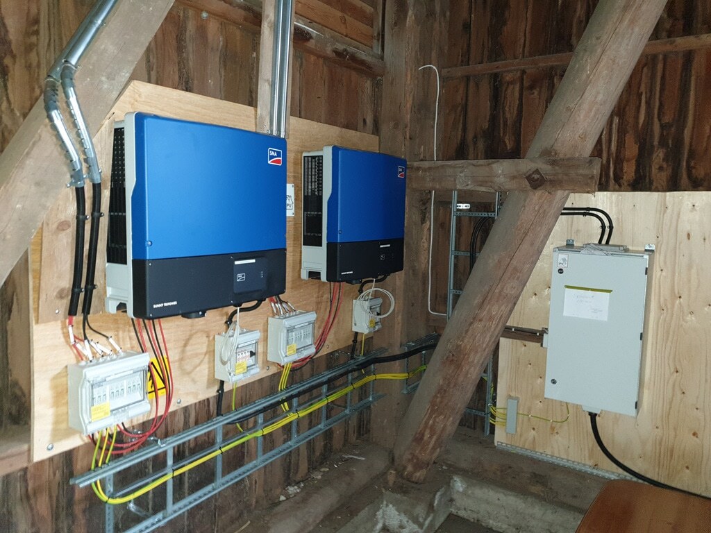 Växelriktare installerade i Hallsberg Växelriktare installerade i Hallsberg