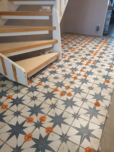 Företagsbild på Säters Golvtjänst Aktiebolag – En badrumsrenoverare i Dalarnas län