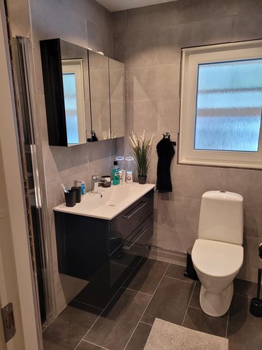 Företagsbild på Säters Golvtjänst Aktiebolag – En badrumsrenoverare i Dalarnas län