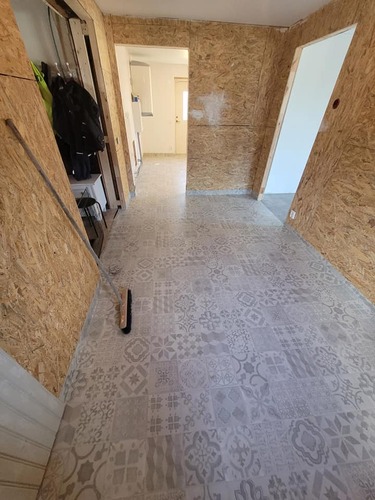 Bild på Säters Golvtjänst Aktiebolag – badrumsrenoverare i Säter