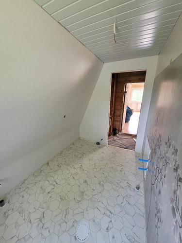 Företagsbild på Säters Golvtjänst Aktiebolag – Ett badrumsföretag i Säter 2025