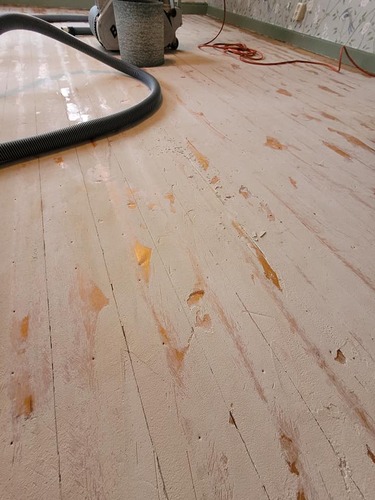 Företagsbild på Säters Golvtjänst Aktiebolag – En badrumsrenoverare i Dalarnas län