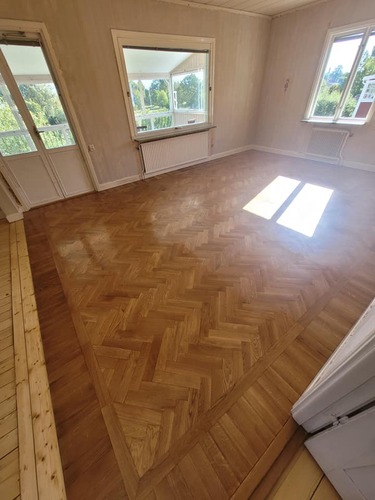 Företagsbild på Säters Golvtjänst Aktiebolag – Ett badrumsföretag i Säter