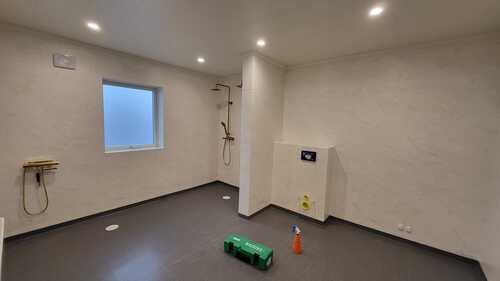 Företagsbild på Säters Golvtjänst Aktiebolag – Ett badrumsföretag i Säter