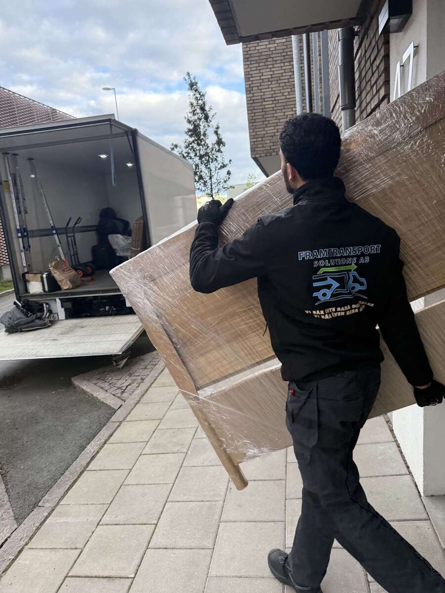 Företagsbild på FramTransport – Ett flyttföretag i Östergötlands län 2025