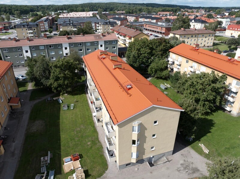 Tak från Husdesign Gruppen, din takläggare i Vingåker och närområdet