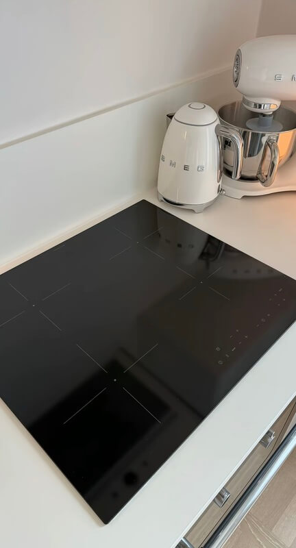 Företagsbild på Diamond Städ & Hemservice – En lokalvårdare i Jönköpings län