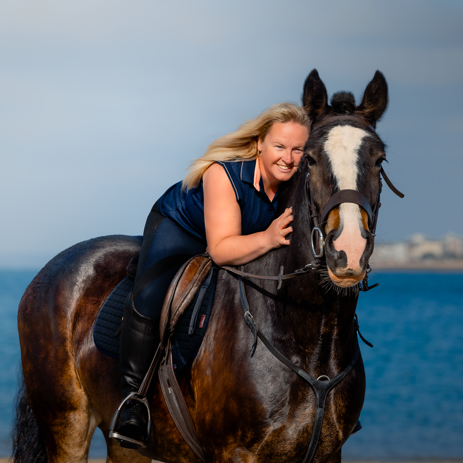 It’s not just “turn up and hope” – your beach shoot is timed to the minute