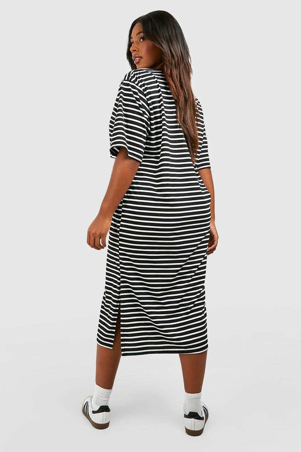 boohoo striped shirt dress boohoo Women's Stripe T-Shirt Dress in Navy | Size: 6