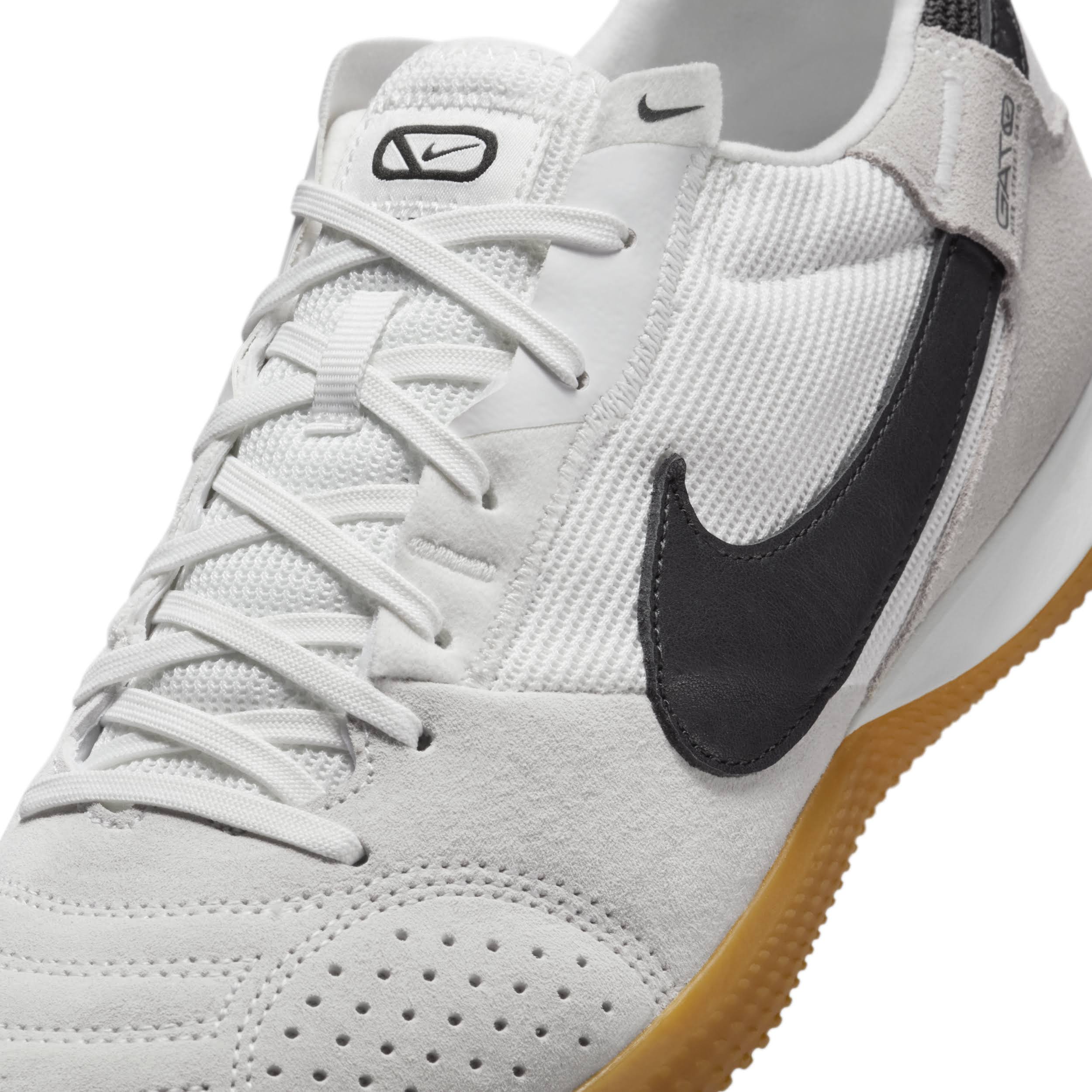 straat133 Aisle-3 Nike Streetgato