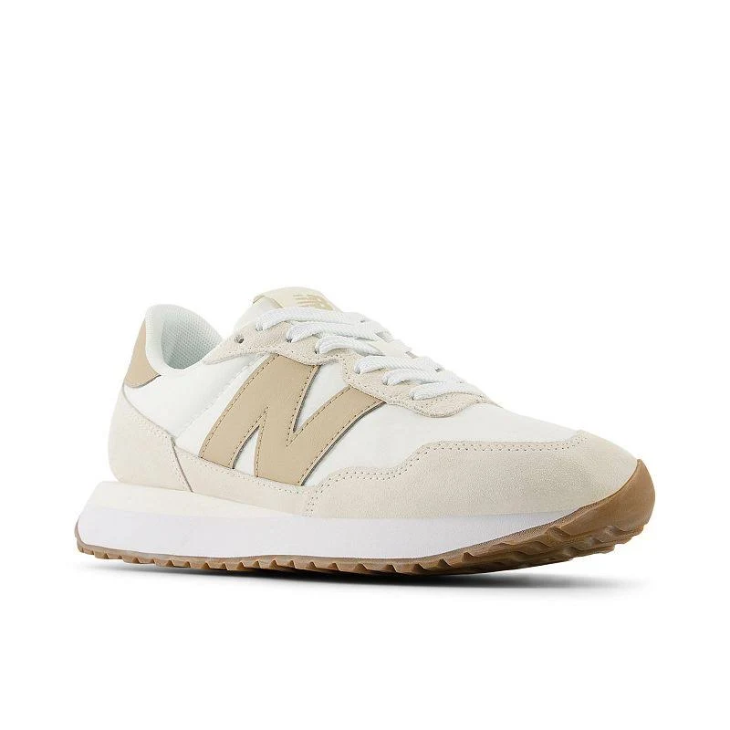 Trendxparc New Balance Women's 237