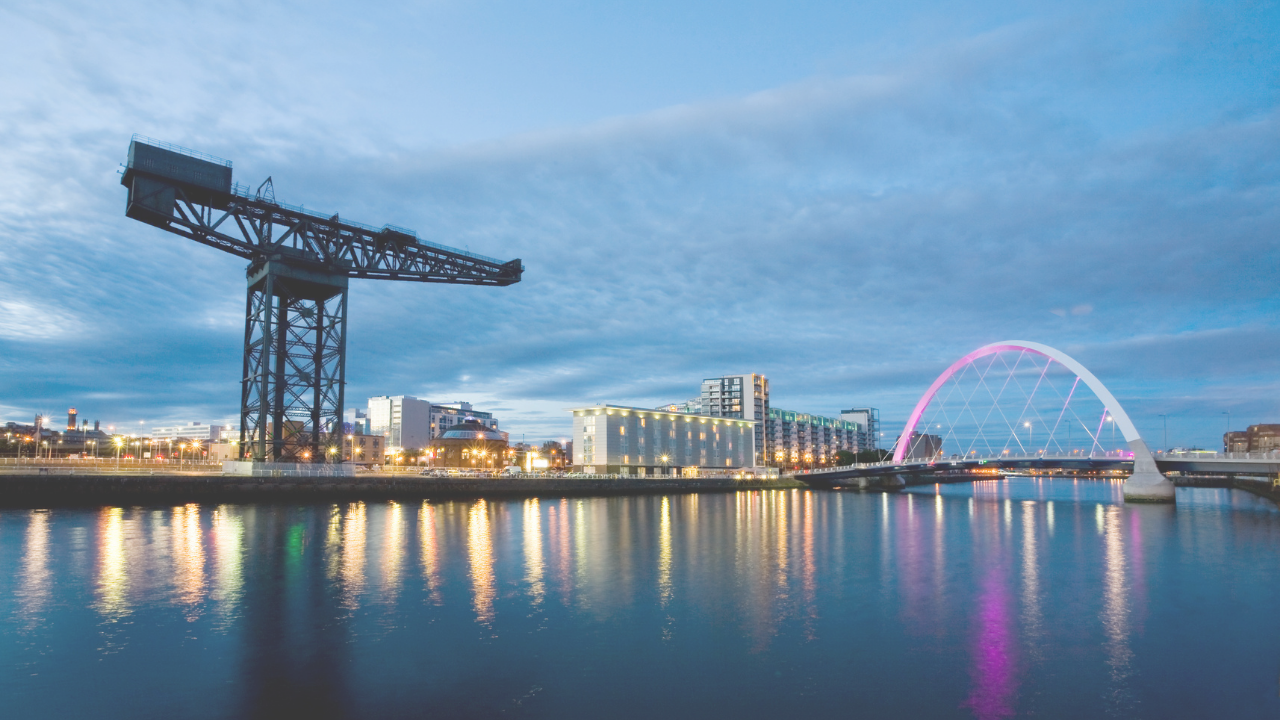 Full width banner image