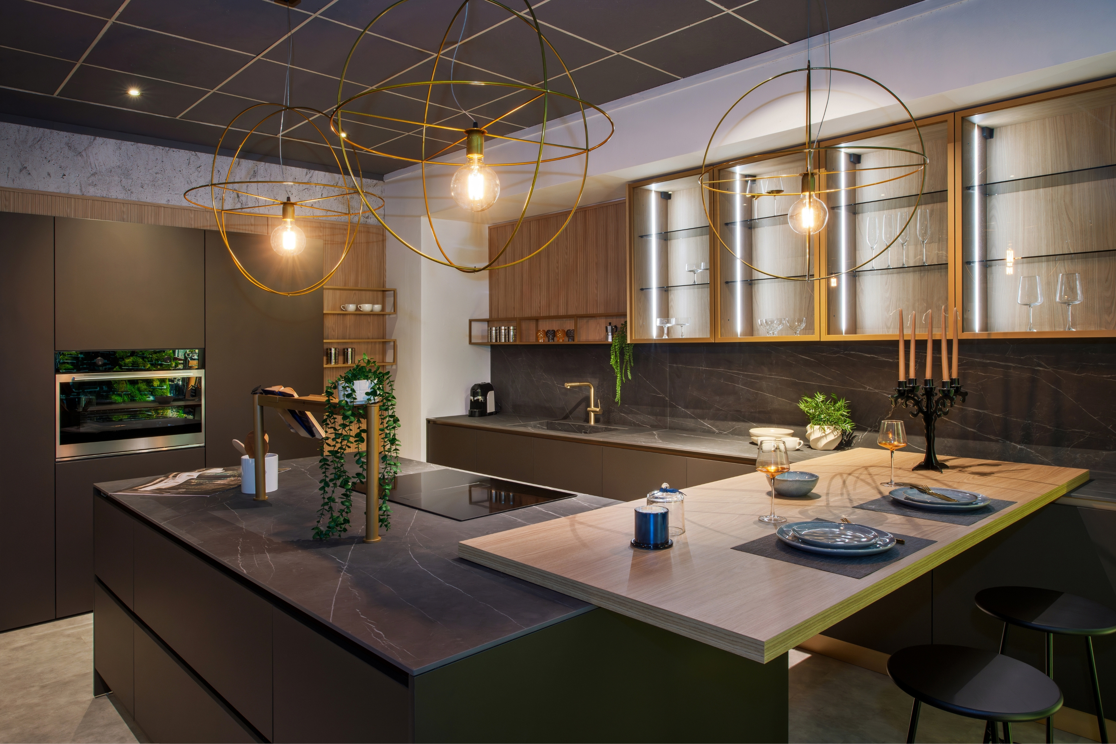 Full width banner image