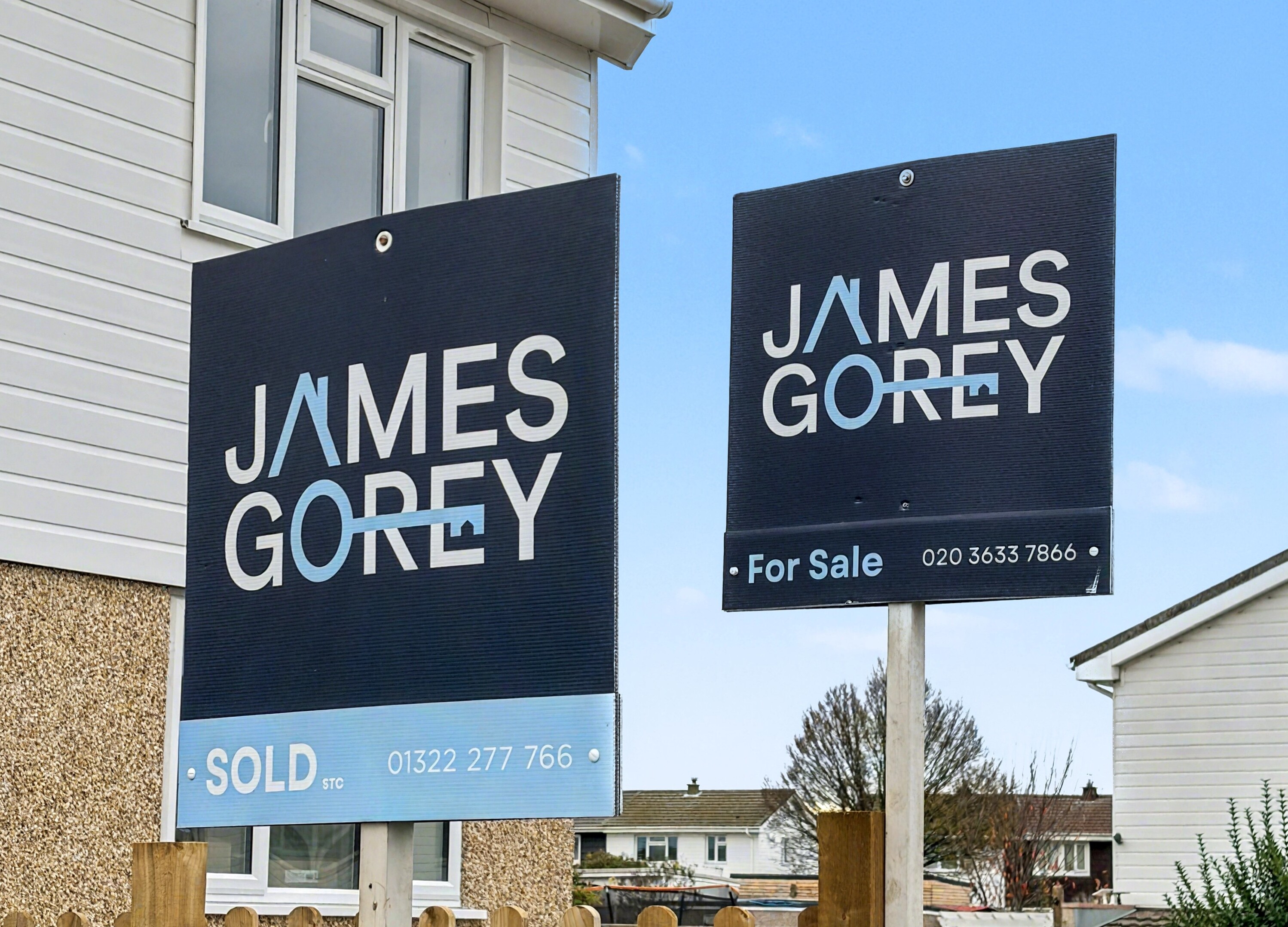 Full width banner image