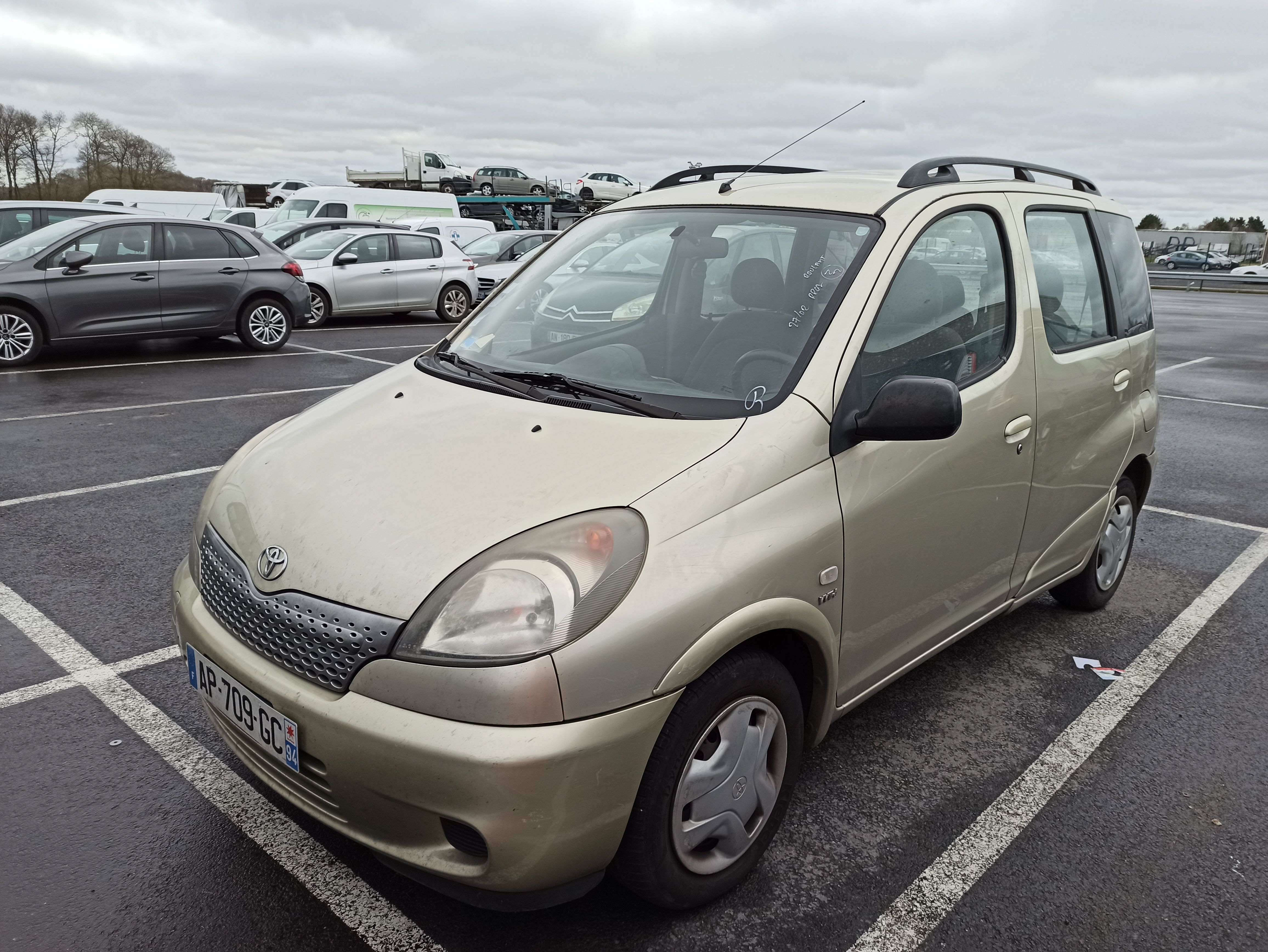 Toyota Yaris Verso Yaris Verso 105 Vvt I Linea Sol Alcopa Auction