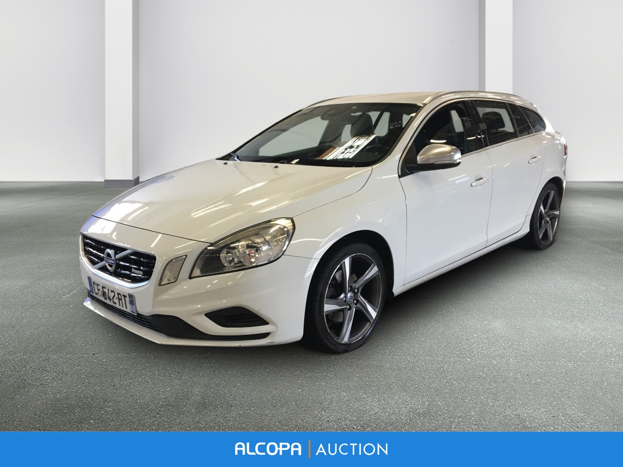 VOLVO V60 - V60 D4 163 CH STOP\u0026START R-DESIGN | Alcopa Auction