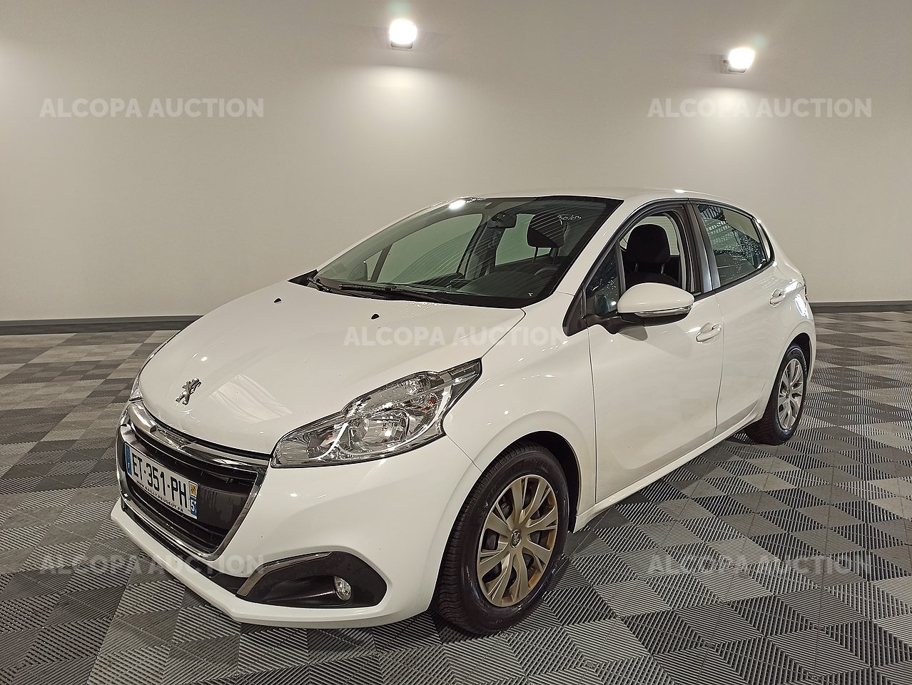 Peugeot 8 Affaire 8 Affaire 1 6 Bluehdi 75 Bvm5 Premium Pack Alcopa Auction