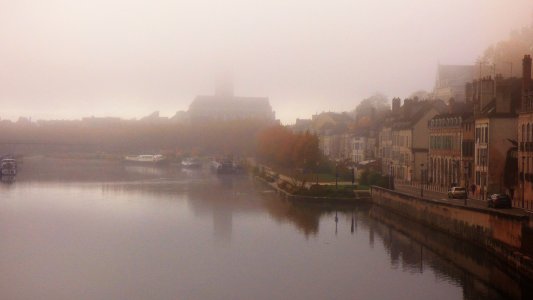 Brouillard sur Auxerre