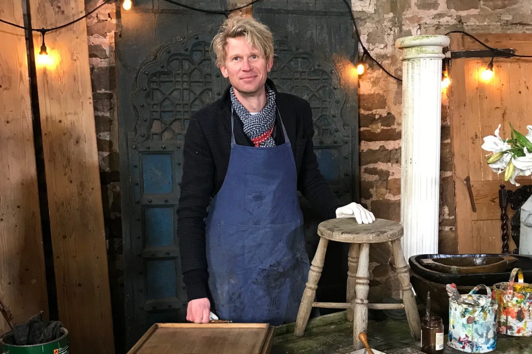 Antique Hunters on Tour