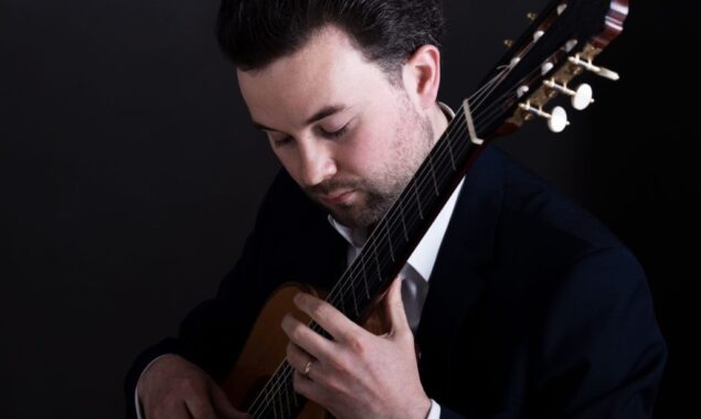 Ian Watt - Classical Guitarist