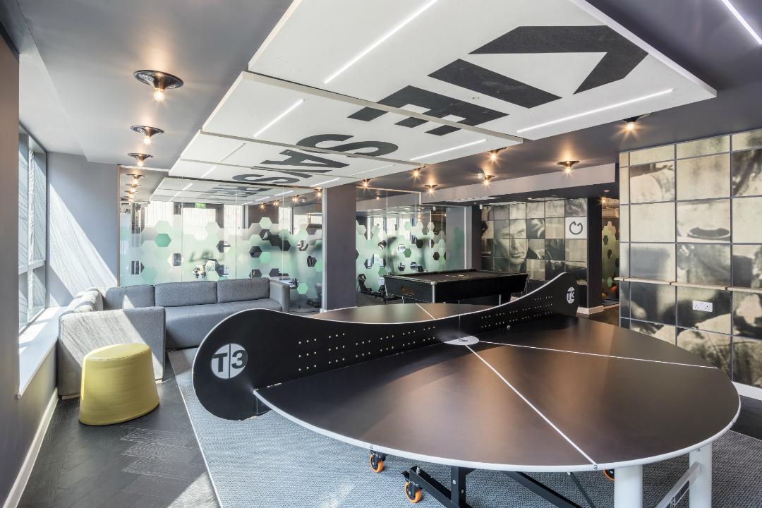 Common room at Queens Court Reading