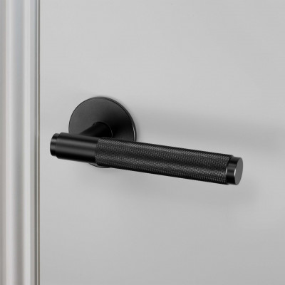 Door lever handle, unsprung