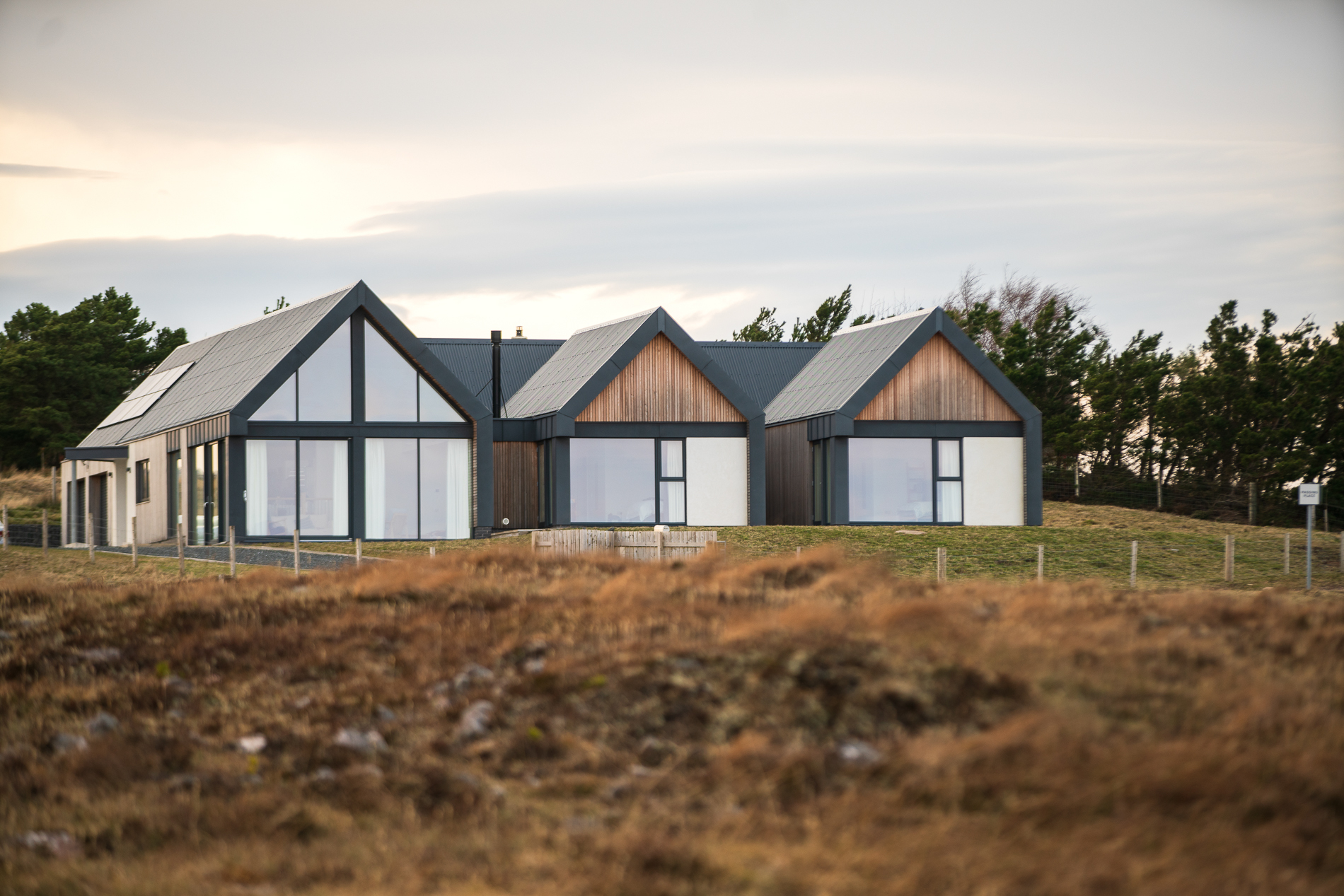 Na Tri Stuadhan - The Three Gables