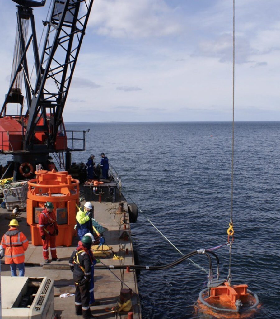 Subsea fibre optic cable