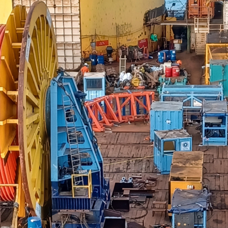 SINGLE-SOURCE SUCCESS FOR UMBILICAL & CABLE LAY SYSTEM