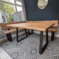 Another job finished! This was a lot of work 😅 Oak live edged table with oak corner benches that can be separated and used individually if needed. Live edges added to the bench backs to match the table and all finished with Rubio Monocoat Ash Grey ... what else! 😂

rubiomonocoatuk
proboardtimber
thehairpinlegco

#rubiomonocoat #oaktable #bespokefurniture #bespoketable #woodworking #joinery #carpentry #handmadeuk
