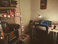 Home office revamp ft. homemade desk using reclaimed wood from leeds_wood_recycling and thehairpinlegco 🔨♻️📚

#homeoffice #office #desk #desksetup #workingfromhome #WFH #hairpinlegs #leedswoodrecycling #recycled #recycledwood #diyprojects #upcycledfurniture #Psycho #recordplayer #gpo #buyleeds