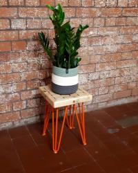 I'm absolutely delighted with how these flower pot stands have turnt out 😍 Made from reclaimed wood with a parquet flooring effect design of brick bond and patchwork and finished with a clear hard wax oil and sat on three prong hairpin legs supplied by thehairpinlegco ❤ These will be on show and available to order the.covebristol based at the tobaccofactorymarkets Thank you to my beautiful and super talented friend Sarah twigplants for letting me use her beautiful plants and hand made pots ❤🙏🏻
#carpenter #carpentry #woodworker #woodworking #woodworkdesign #handmade #wood #reclaimedwood #salvagedwood  #creative #creativeminds