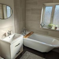 Our latest bathroom installation for a client in Basildon.

They opted for a part tiled, part plastered finish.

The tiles are the Durba range from toppstiles and the paint is Egyptian cotton from the duluxuk bathroom range.

The freestanding bath from bandq_uk adds a touch of elegance. 

Sink and vanity from ikea. Handles from thehairpinlegco.

We think it looks great. Would you have a bathroom like this? Let us know in the comments.

#bathroom #bathroomdesign #bathroomdecor #bathroomremodel #bathroominspiration #handyman #homedecor #homesweethome #homedesign #handandson