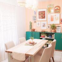 big dining room reveal 🎉 spent a few days on this redesign and I’m so happy with the results. I’ve never had like a real adult dining space before!
.
Most of the stuff is from ikea, target, or thrifted/second hand.
.
Lighting kit from loweshomeimprovement - pendant light covers from ikeausa - macrame curtains from homegoods - hair pin legs by thehairpinlegco - gallery made with templateapp
.
#interiors #templateapp #ikeahack #ikea #bohemiandecor #hairpinlegs #macrame #diningroomdecor #gallerywall #acolorstory #acolorstorygolden